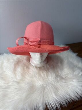 Vintage Susan Carol Original Pink Bucket Hat